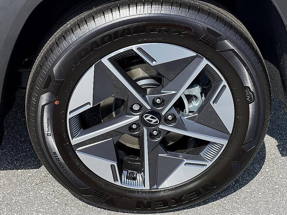 new 2025 Hyundai TUCSON Hybrid car, priced at $34,553