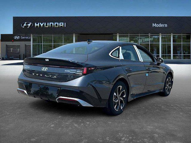 new 2025 Hyundai Sonata Hybrid car, priced at $30,324