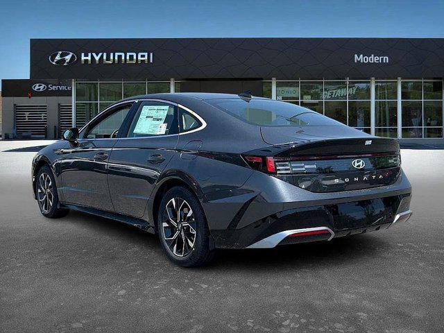 new 2025 Hyundai Sonata Hybrid car, priced at $30,324