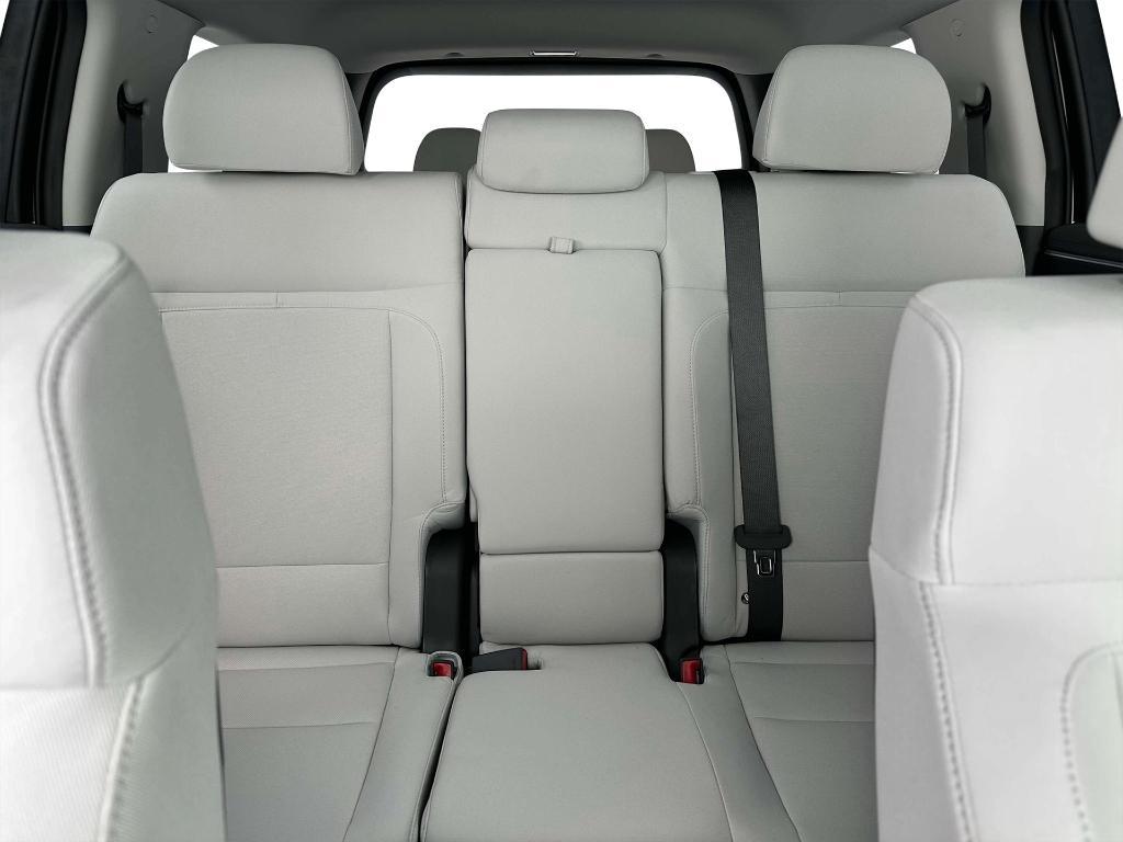 new 2025 Hyundai Santa Fe car, priced at $33,198