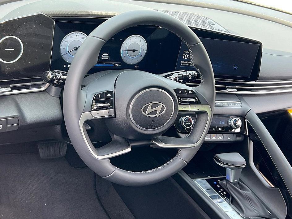 new 2025 Hyundai Elantra car, priced at $25,907