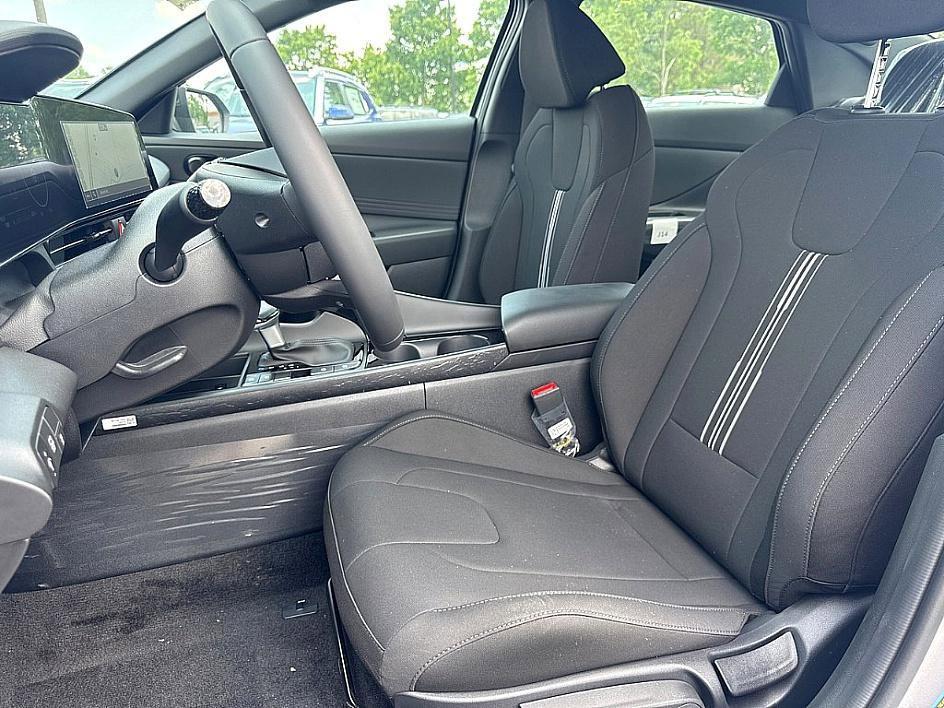 new 2025 Hyundai ELANTRA HEV car, priced at $25,397