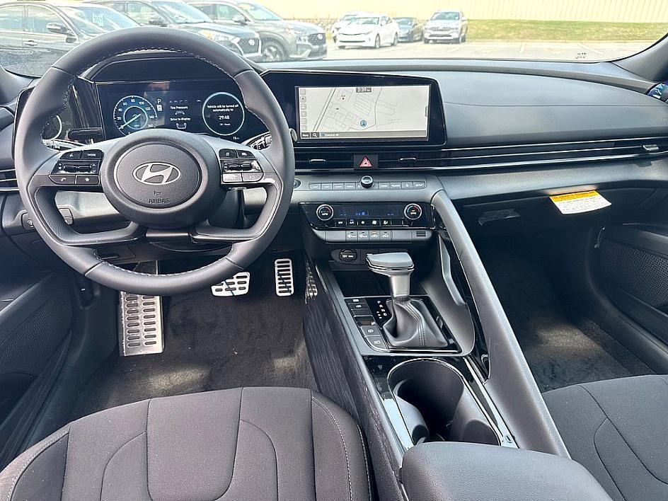 new 2025 Hyundai ELANTRA HEV car, priced at $25,397