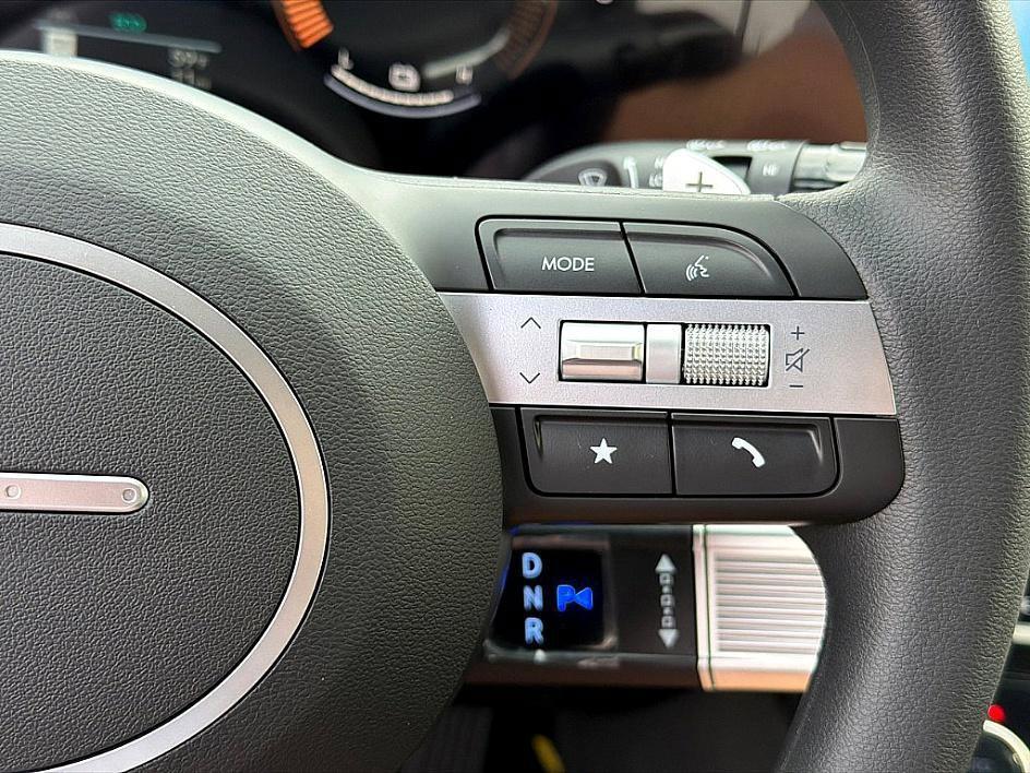 new 2026 Hyundai TUCSON Hybrid car, priced at $32,435