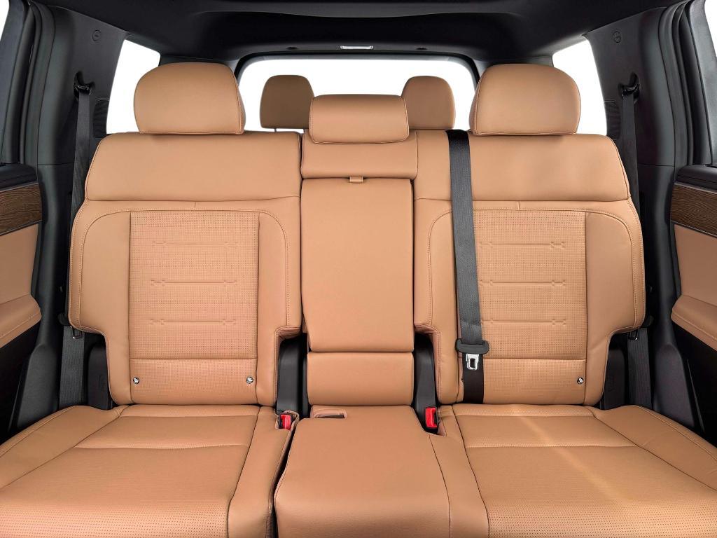 new 2026 Hyundai SANTA FE HEV car, priced at $46,210