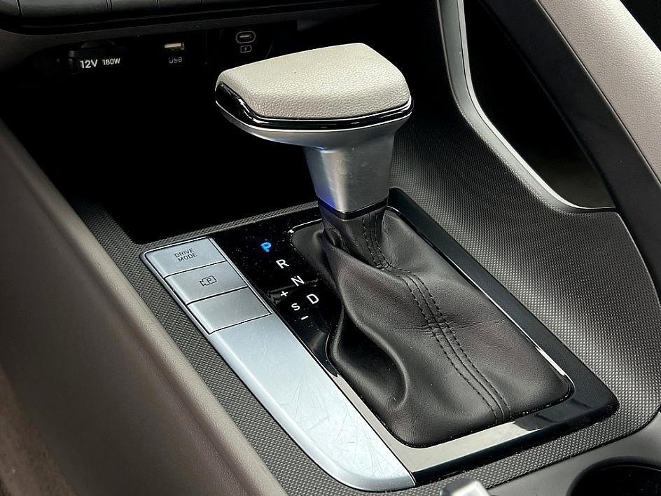 used 2024 Hyundai Elantra car, priced at $19,998