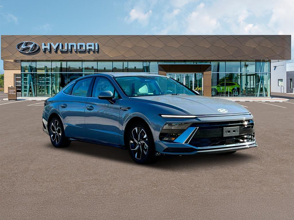 new 2025 Hyundai Sonata car, priced at $28,454