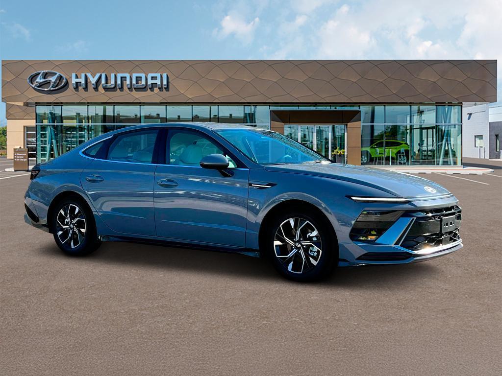 new 2025 Hyundai Sonata car, priced at $28,454