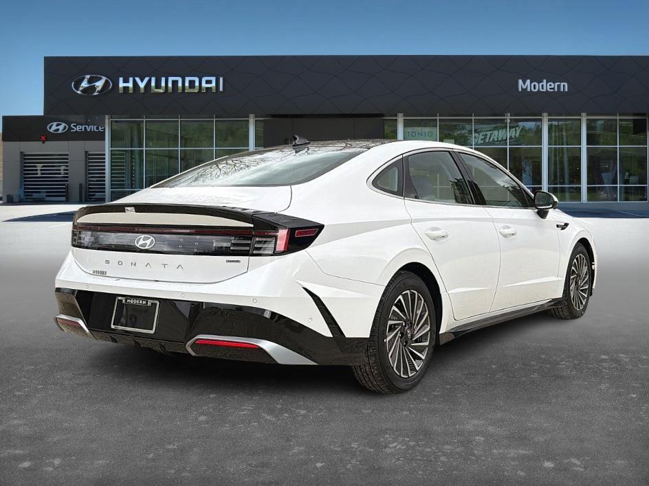 new 2026 Hyundai Sonata Hybrid car, priced at $39,241
