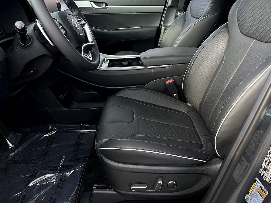new 2025 Hyundai Palisade car, priced at $38,778