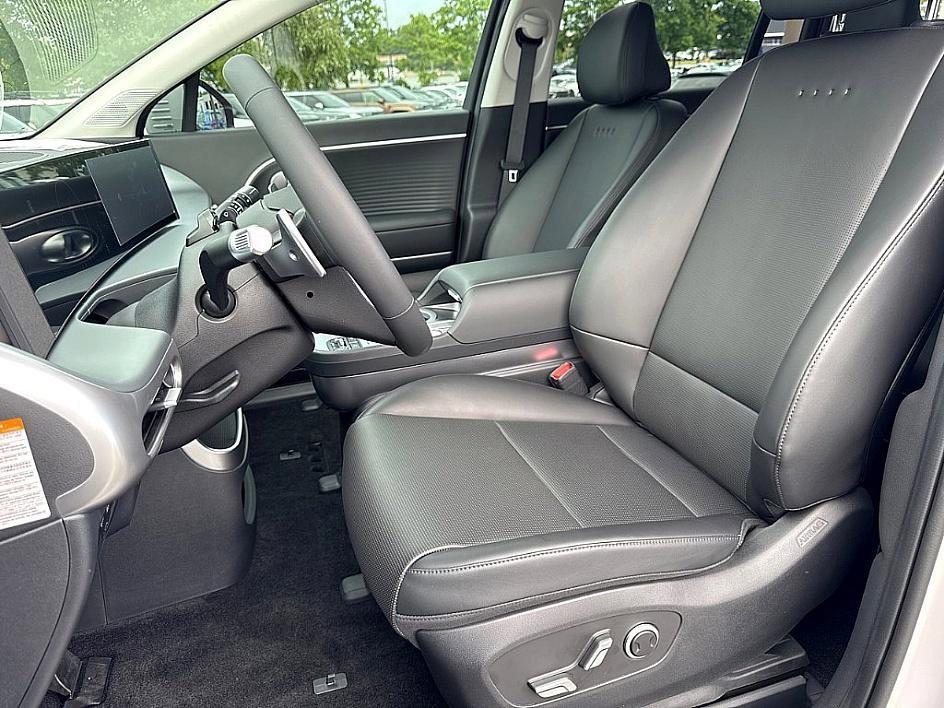 new 2026 Hyundai IONIQ 9 car, priced at $72,865