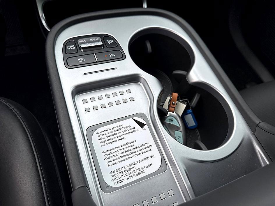 new 2026 Hyundai IONIQ 9 car, priced at $72,865