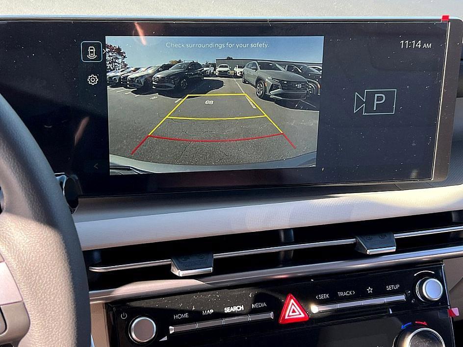 new 2026 Hyundai TUCSON Hybrid car, priced at $32,048