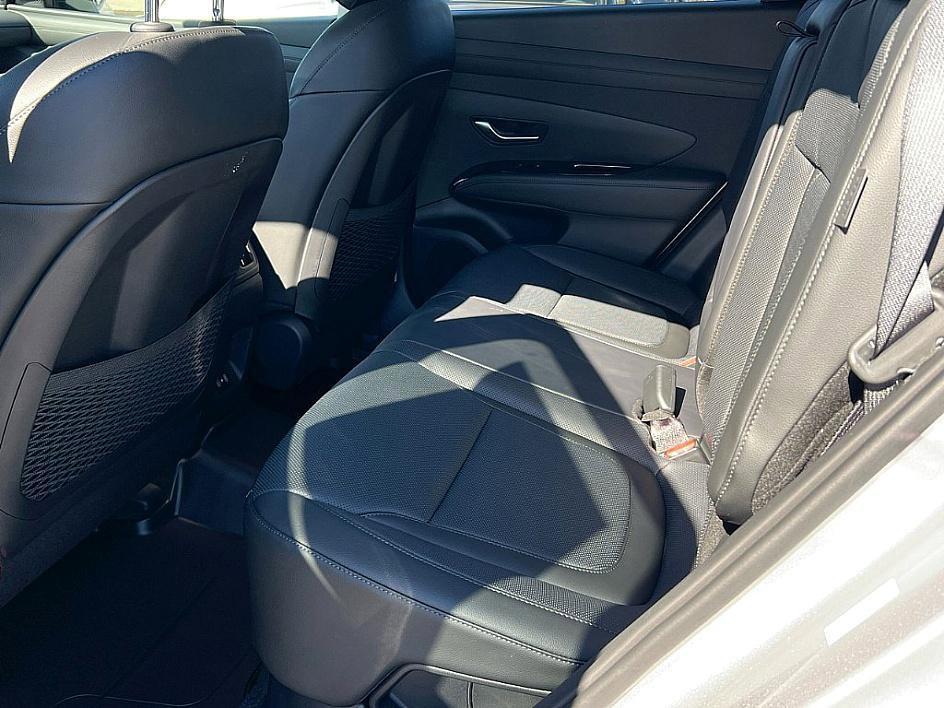 new 2026 Hyundai TUCSON Hybrid car, priced at $39,995