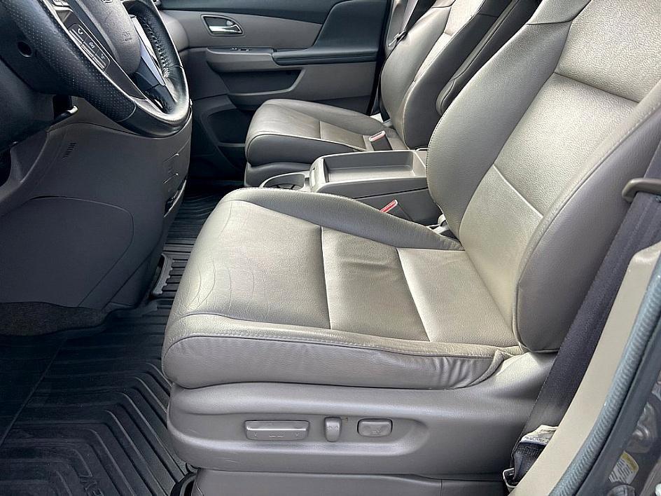 used 2014 Honda Odyssey car, priced at $12,879
