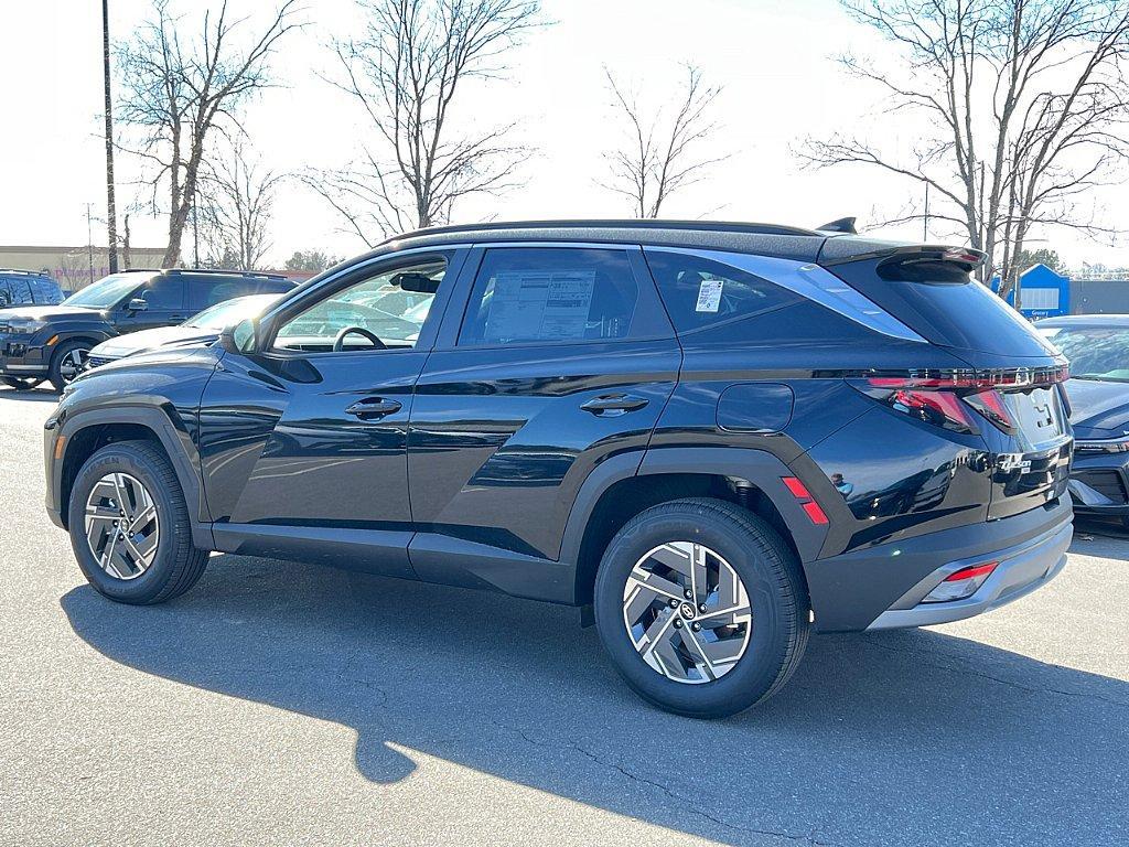 new 2025 Hyundai Tucson Hybrid car, priced at $34,483