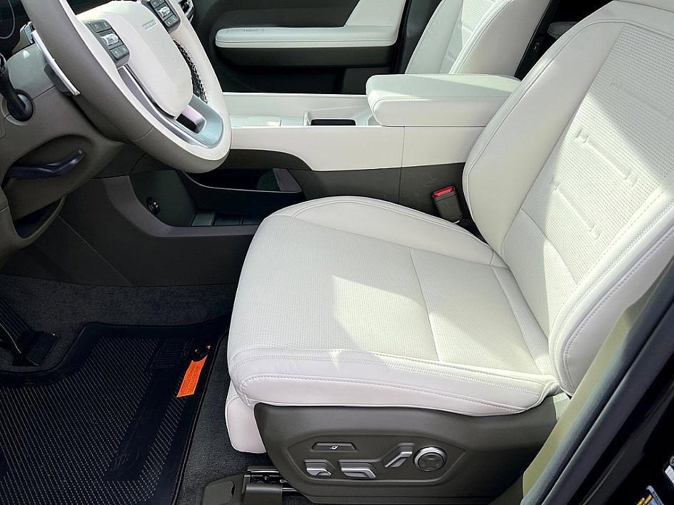new 2025 Hyundai Santa Fe car, priced at $46,936