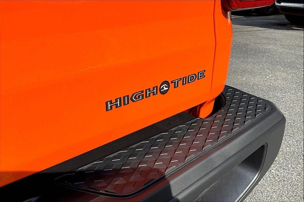 new 2025 Jeep Gladiator car, priced at $45,499