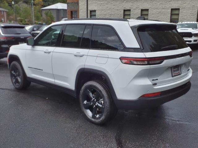 new 2025 Jeep Grand Cherokee car, priced at $50,536