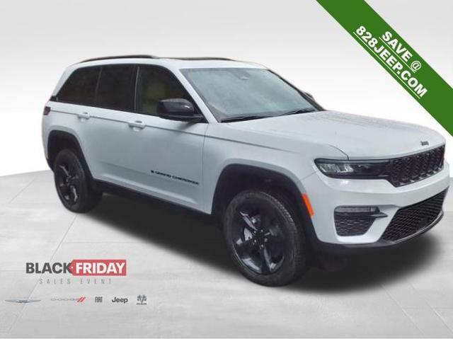 new 2025 Jeep Grand Cherokee car, priced at $50,536