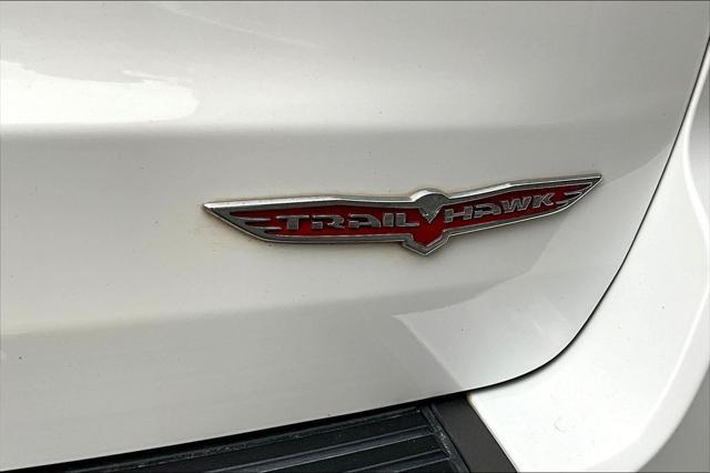 used 2019 Jeep Grand Cherokee car, priced at $26,922