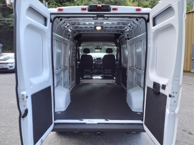 new 2024 Ram ProMaster 2500 car, priced at $41,856