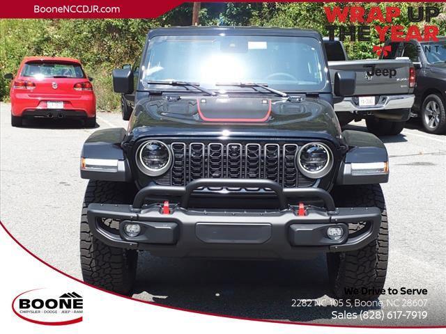 new 2024 Jeep Gladiator car, priced at $59,801