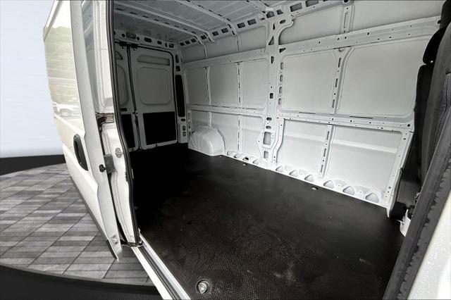 new 2025 Ram ProMaster 3500 car, priced at $50,405
