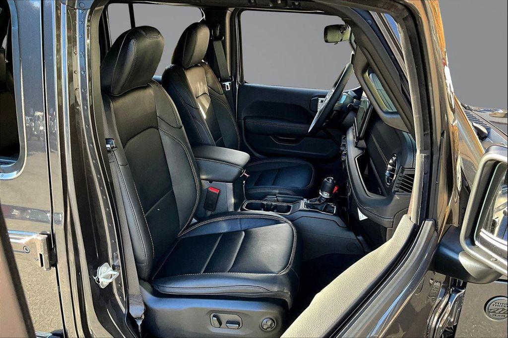new 2025 Jeep Wrangler car, priced at $51,490