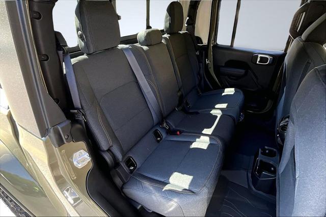 new 2025 Jeep Gladiator car, priced at $44,745
