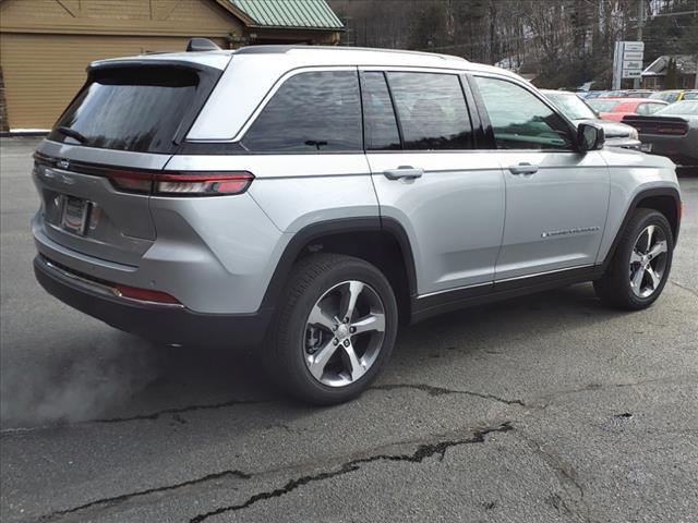 new 2024 Jeep Grand Cherokee 4xe car, priced at $45,687