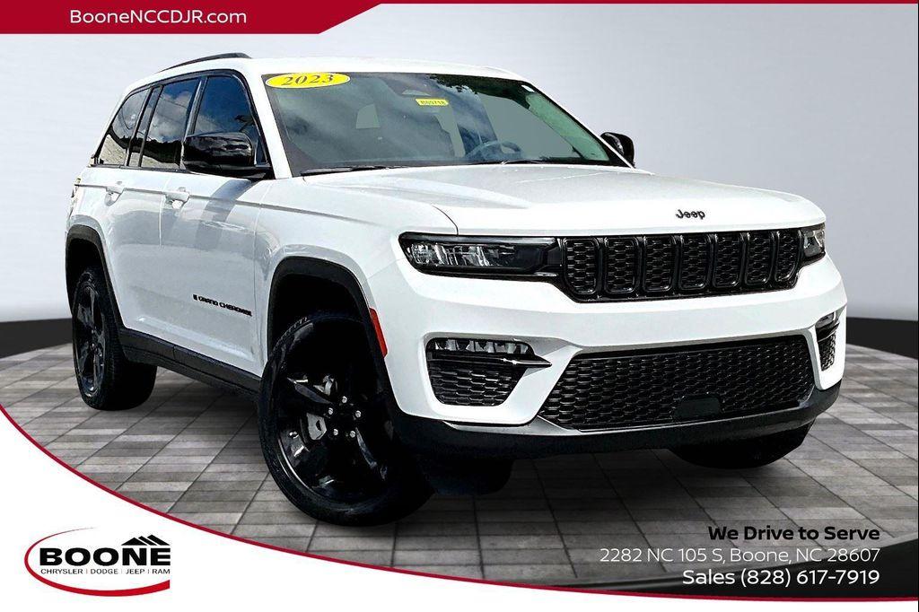 used 2023 Jeep Grand Cherokee car, priced at $34,398