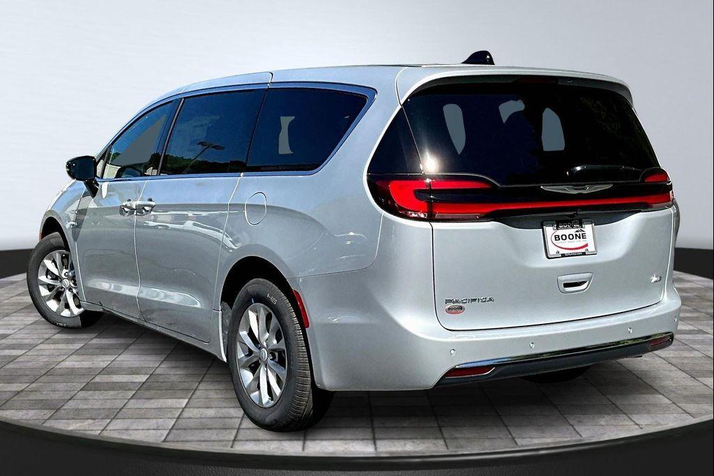 new 2026 Chrysler Pacifica car, priced at $45,497
