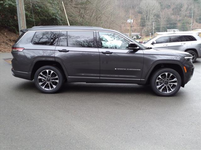 new 2024 Jeep Grand Cherokee L car, priced at $59,495