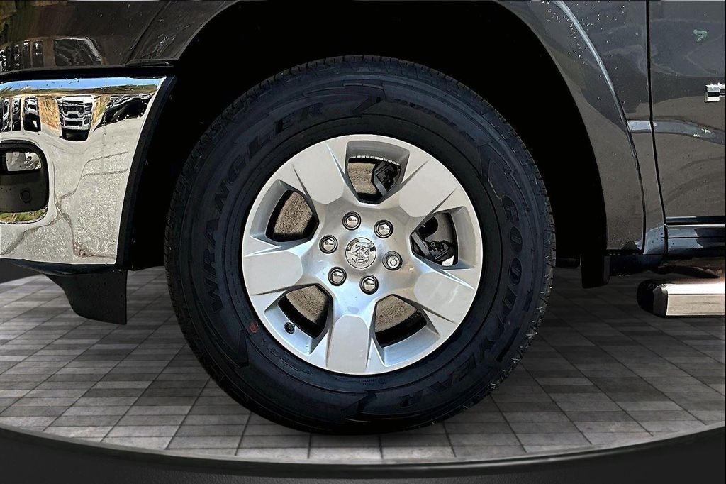 new 2025 Ram 1500 car, priced at $47,773
