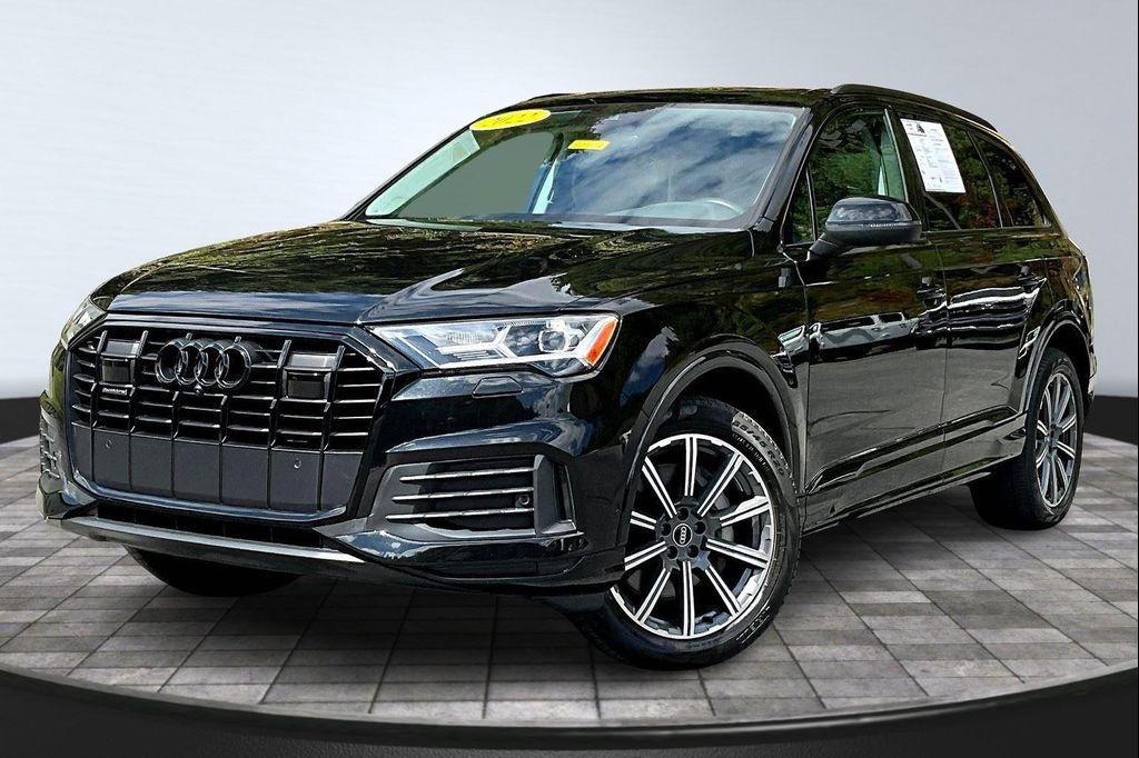 used 2022 Audi Q7 car, priced at $37,992