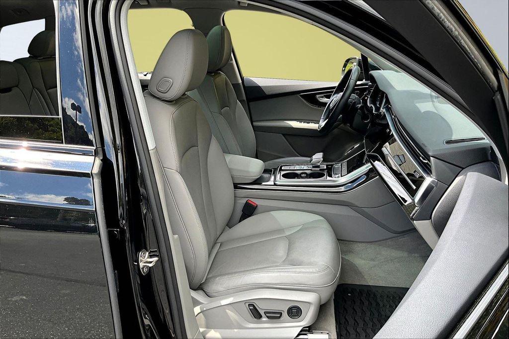 used 2022 Audi Q7 car, priced at $37,992