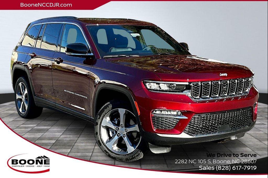 new 2025 Jeep Grand Cherokee car, priced at $47,880