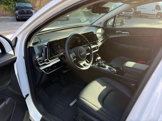used 2025 Kia Sportage car, priced at $27,490