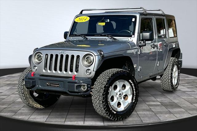 used 2014 Jeep Wrangler Unlimited car, priced at $18,575