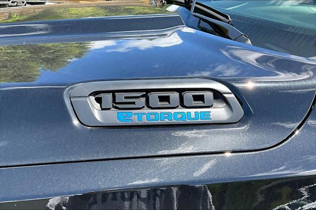 new 2025 Ram 1500 car, priced at $42,000