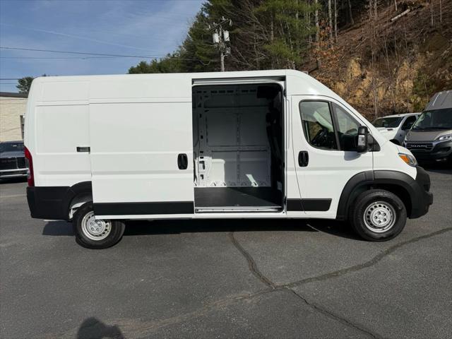 used 2024 Ram ProMaster 2500 car, priced at $39,977