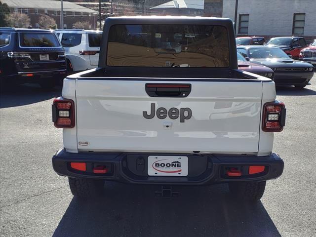 new 2024 Jeep Gladiator car, priced at $51,497