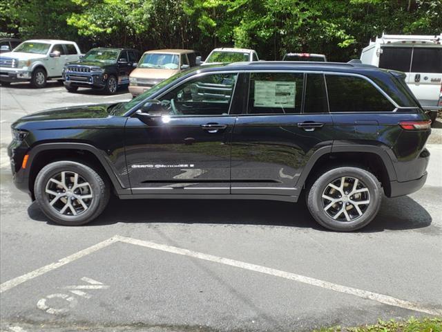 new 2024 Jeep Grand Cherokee car, priced at $43,879