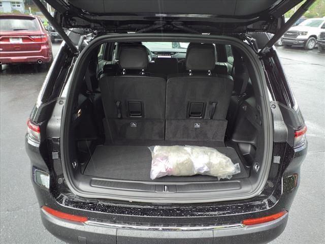 new 2025 Jeep Grand Cherokee L car, priced at $42,995