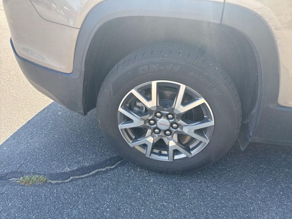 used 2022 GMC Acadia car, priced at $28,992