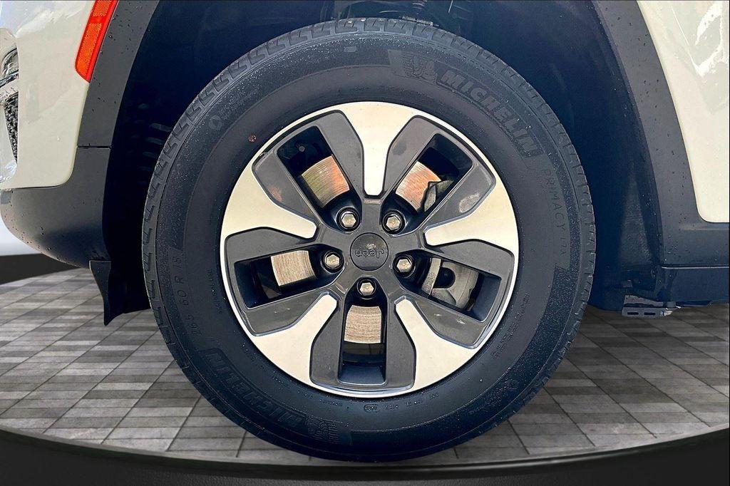 used 2023 Jeep Grand Cherokee 4xe car, priced at $30,900