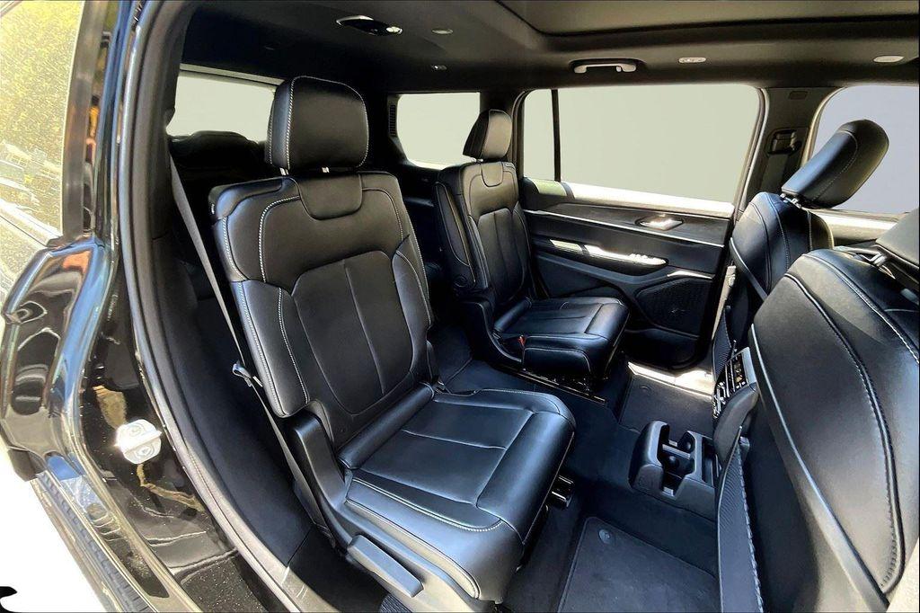 new 2025 Jeep Grand Cherokee L car, priced at $43,990