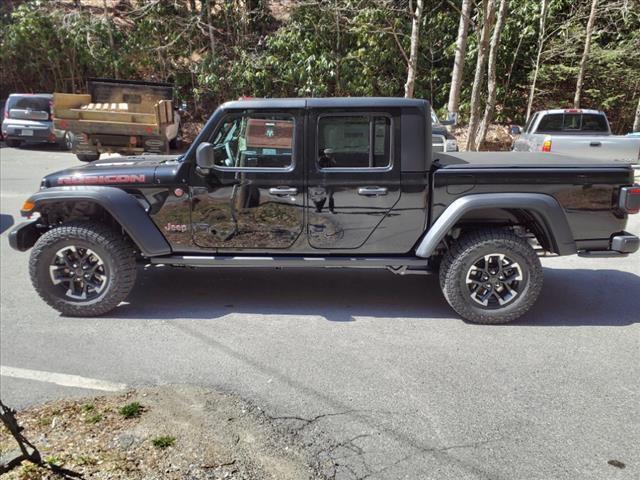 new 2024 Jeep Gladiator car, priced at $53,451