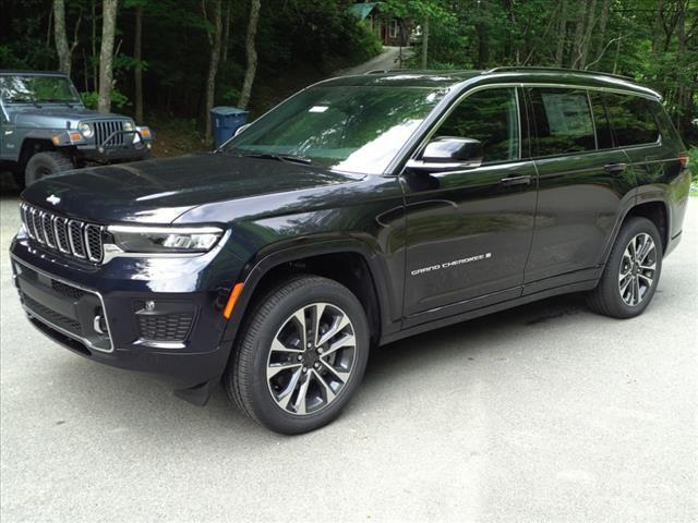 new 2024 Jeep Grand Cherokee L car, priced at $58,410